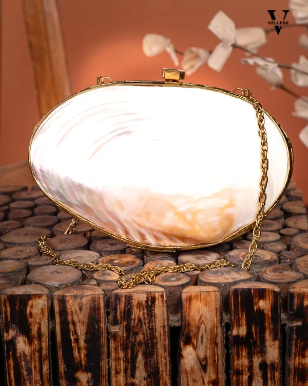 Aurira_Oval_MOP_Clutch_Bag